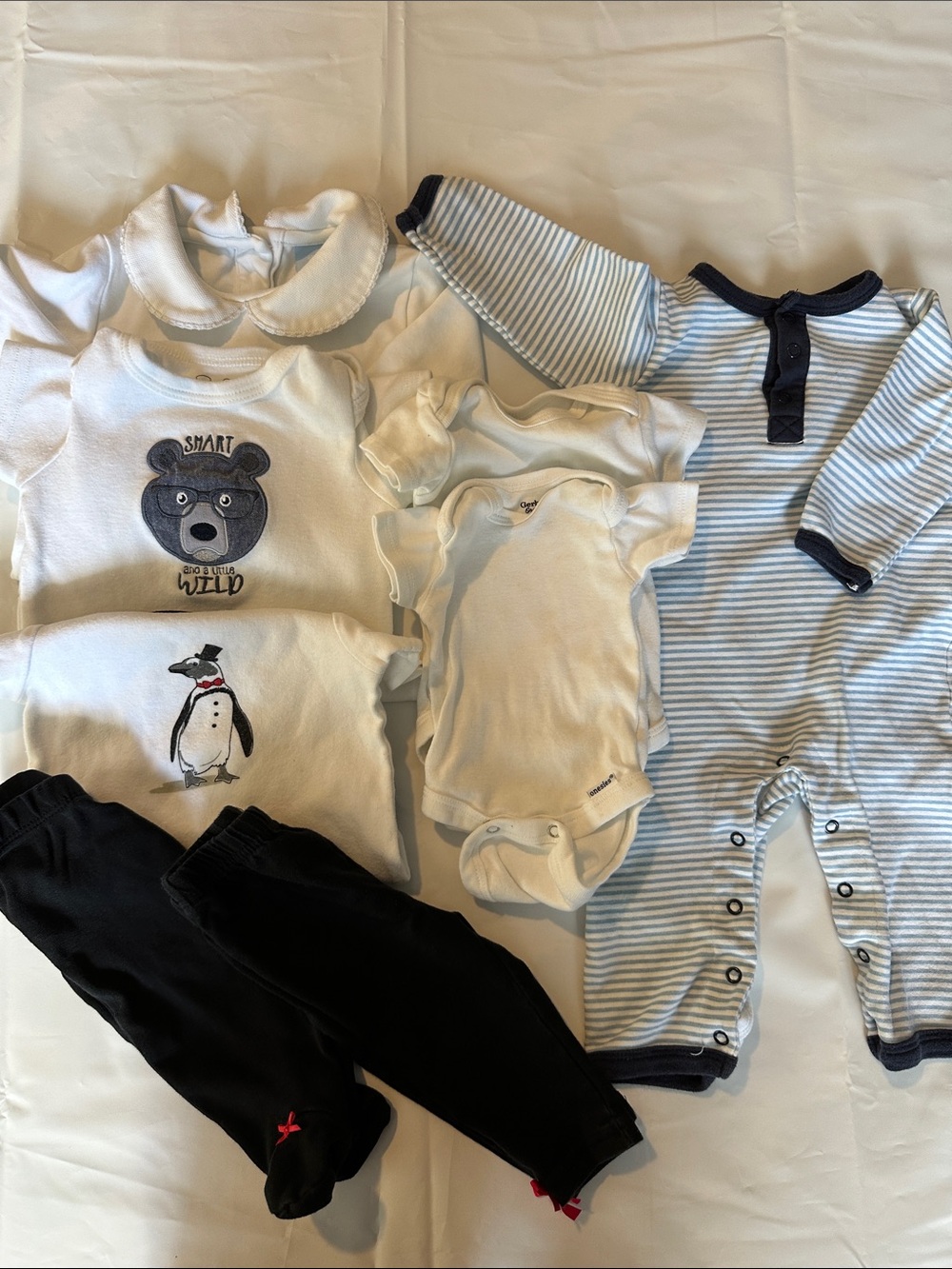 Bundle kids children’s clothes 8 pc- Classic Comfort misc sizes and brands.